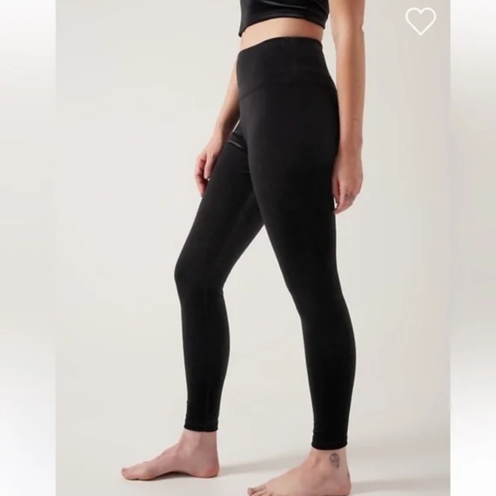 Athleta Elation Velvet Tight in Black #467925 W1679 Sz L